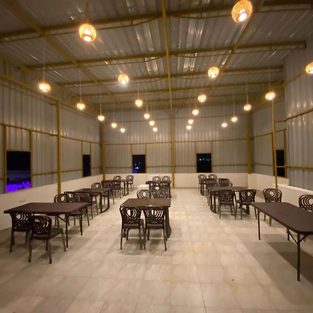 Hotel Ayodhya Virpur Extérieur photo