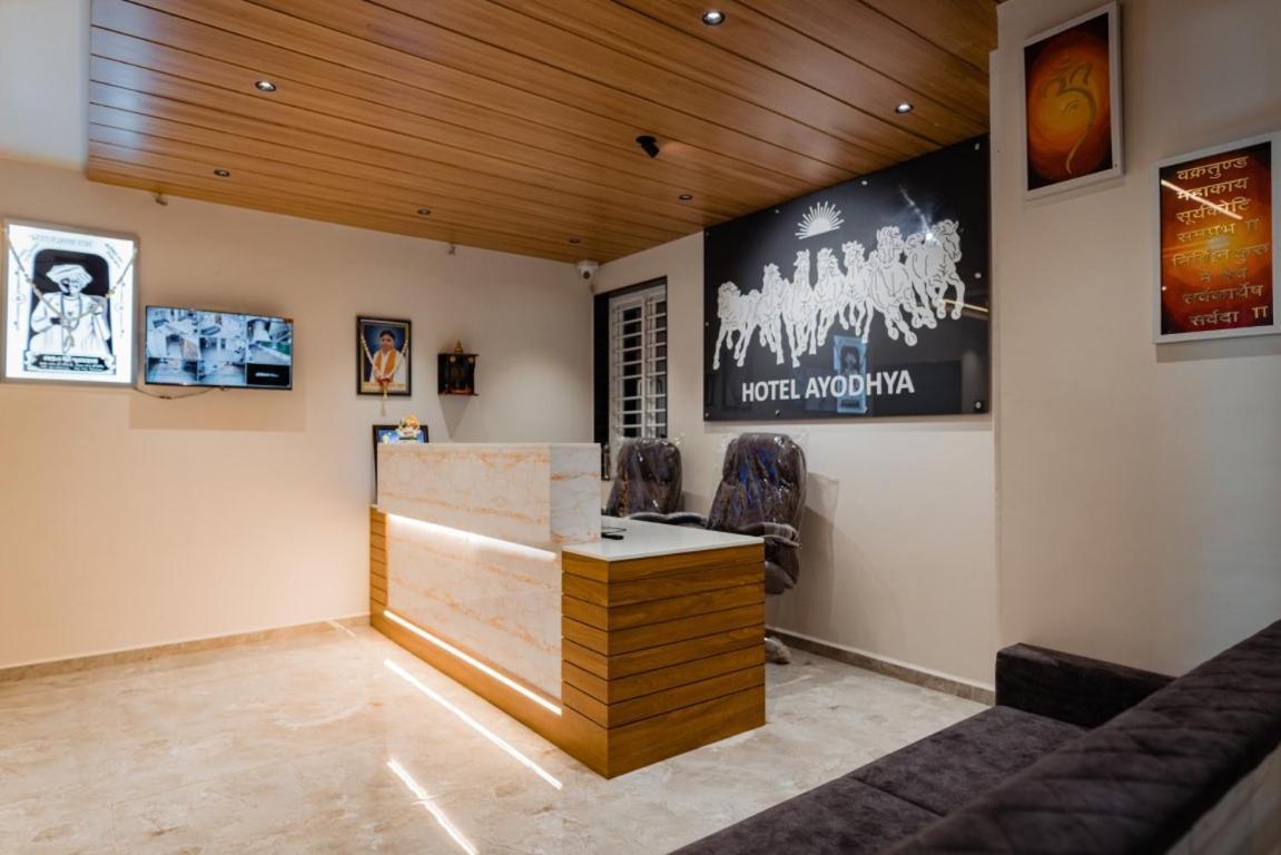 Hotel Ayodhya Virpur Extérieur photo
