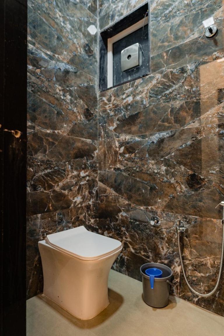 Hotel Ayodhya Virpur Extérieur photo